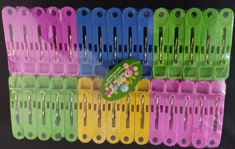 ক্লথ ক্লিপ-থাই